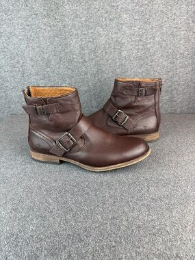 FRYE Tyler Engineer Boots Cognac Brown Leather Western Biker Ankle Boots 8.5B